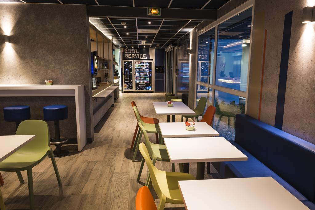 Ibis Budget Саланш Екстериор снимка