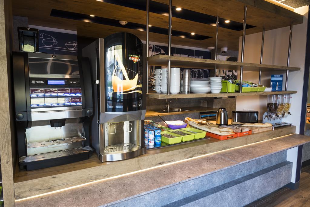 Ibis Budget Саланш Екстериор снимка