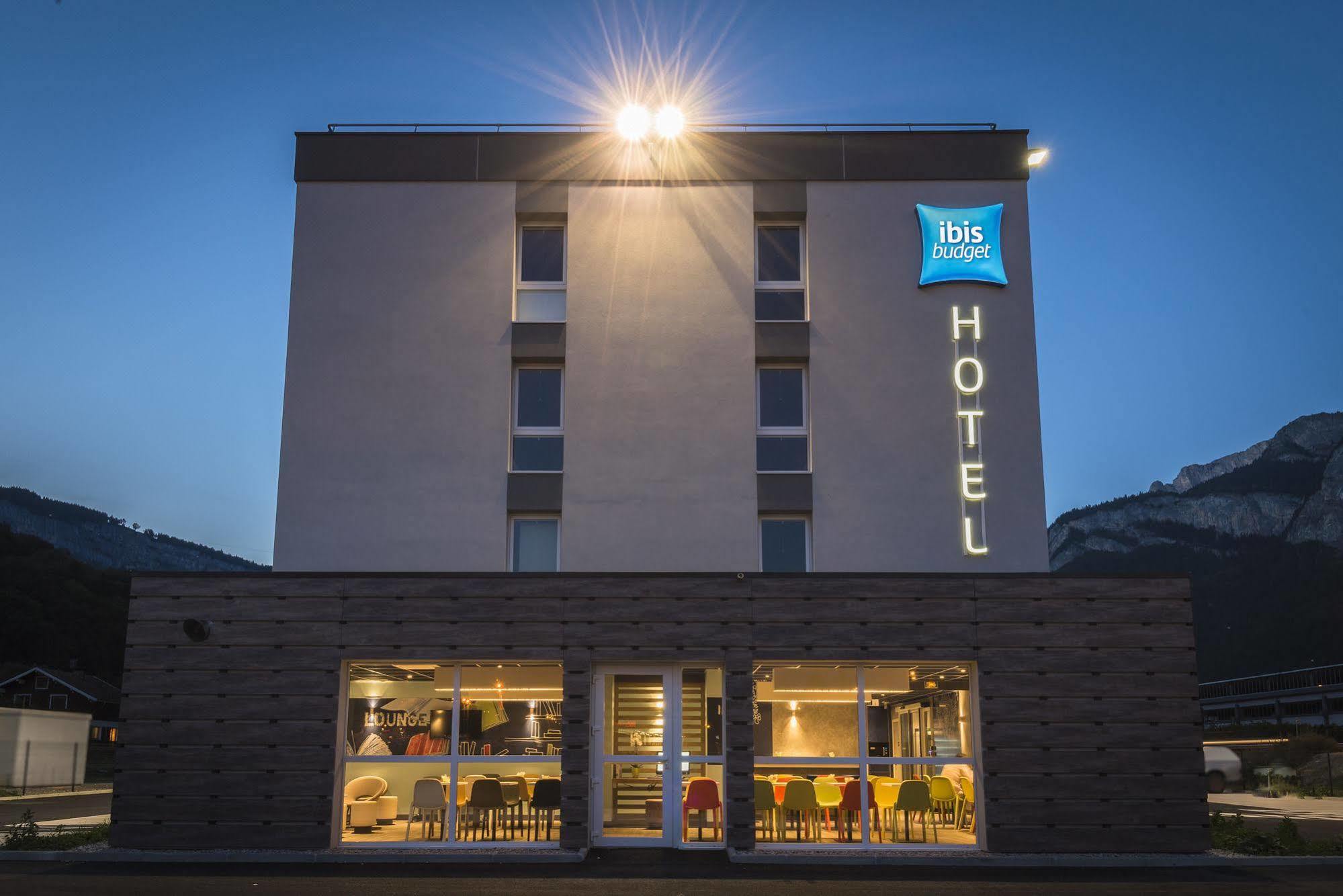 Ibis Budget Саланш Екстериор снимка